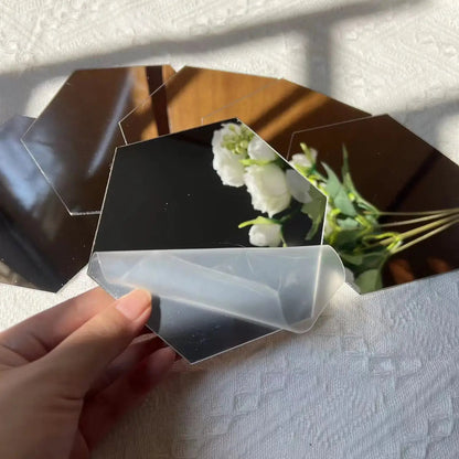 miroir mural en hexagone House confort